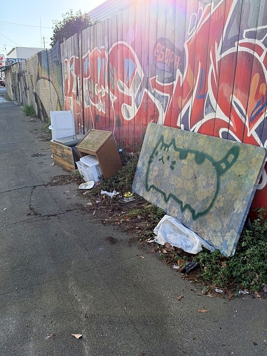 Photo attached to case 202000186039