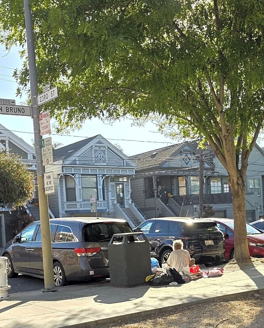Photo attached to case 202000186362