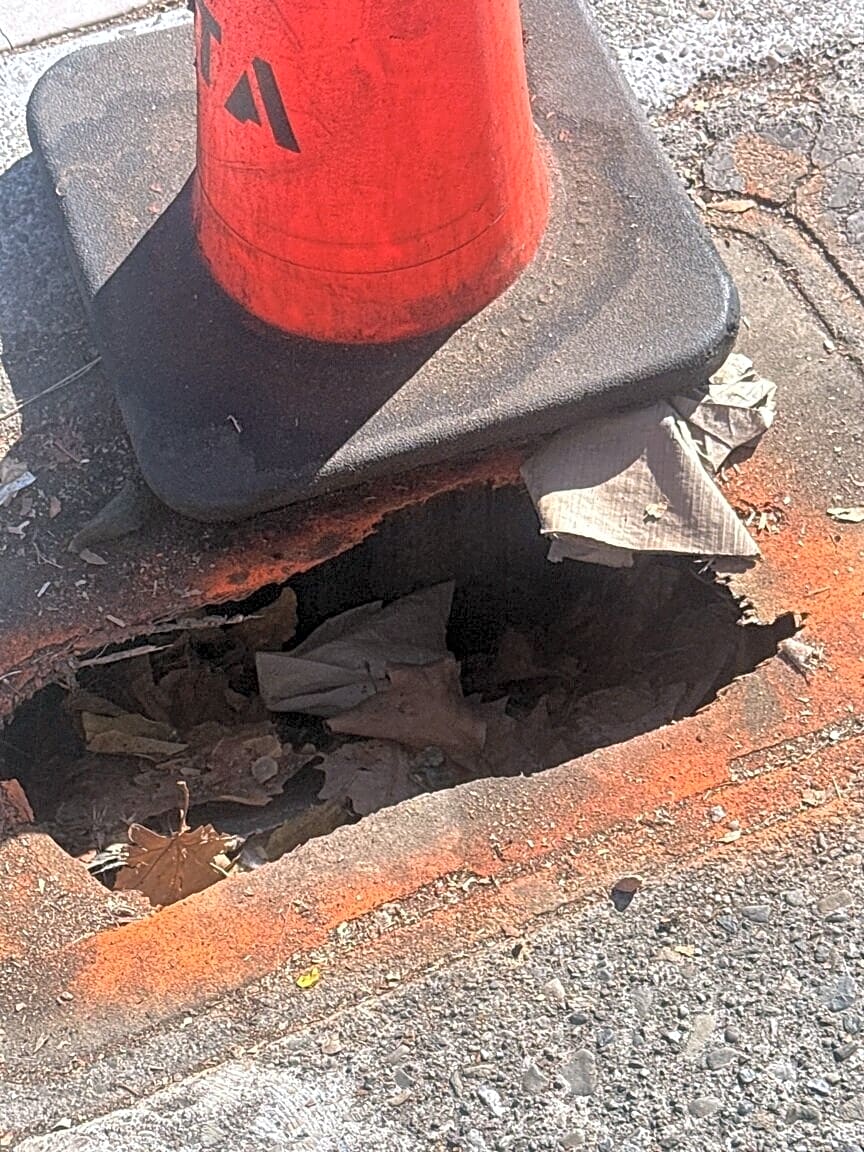 Photo attached to case 202000186469