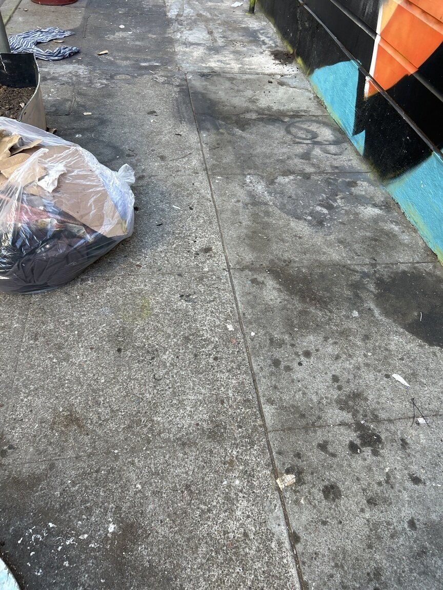 Photo attached to case 202000187826