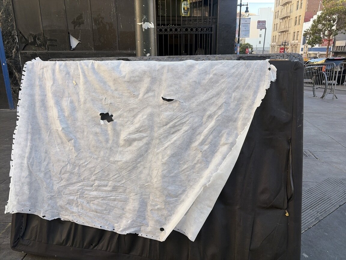 Photo attached to case 202000187923