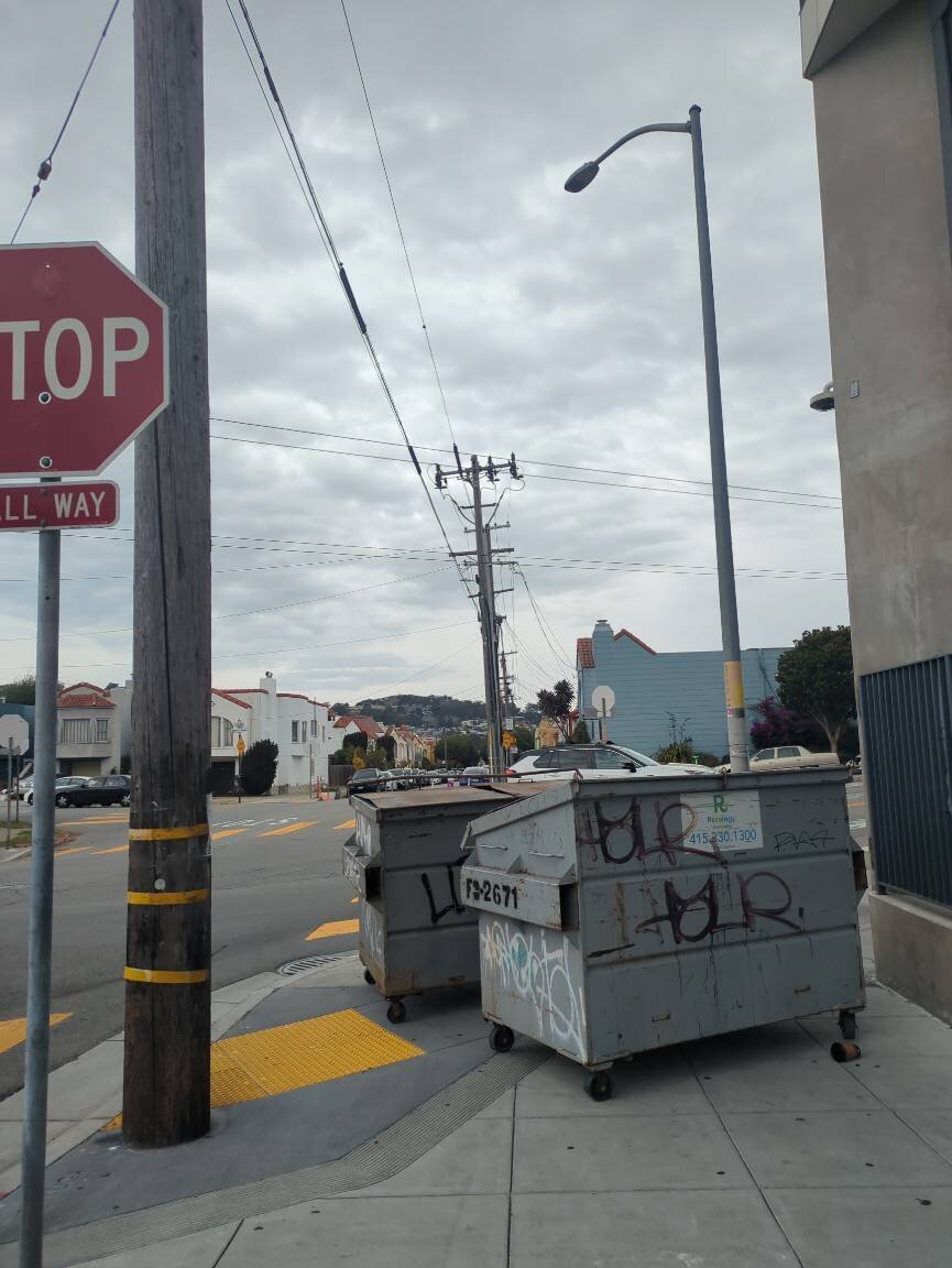 Photo attached to case 202000207637