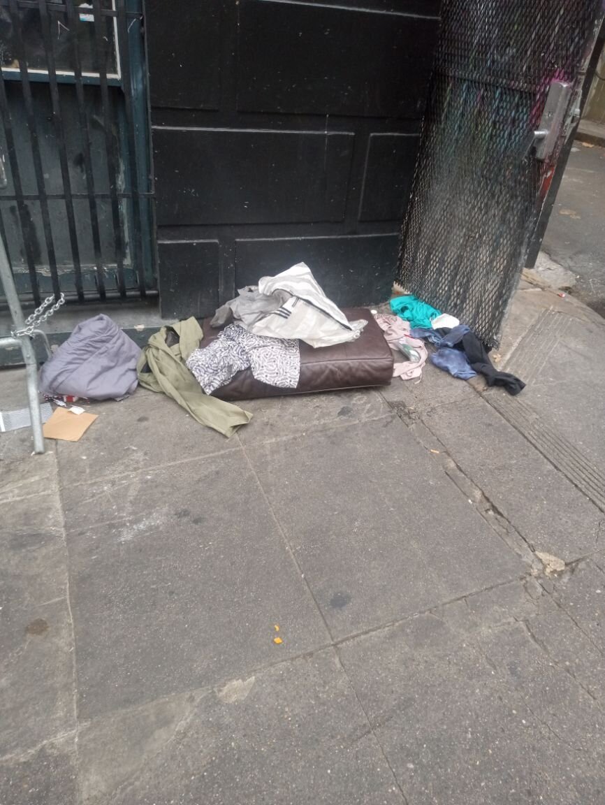 Photo attached to case 202000207743