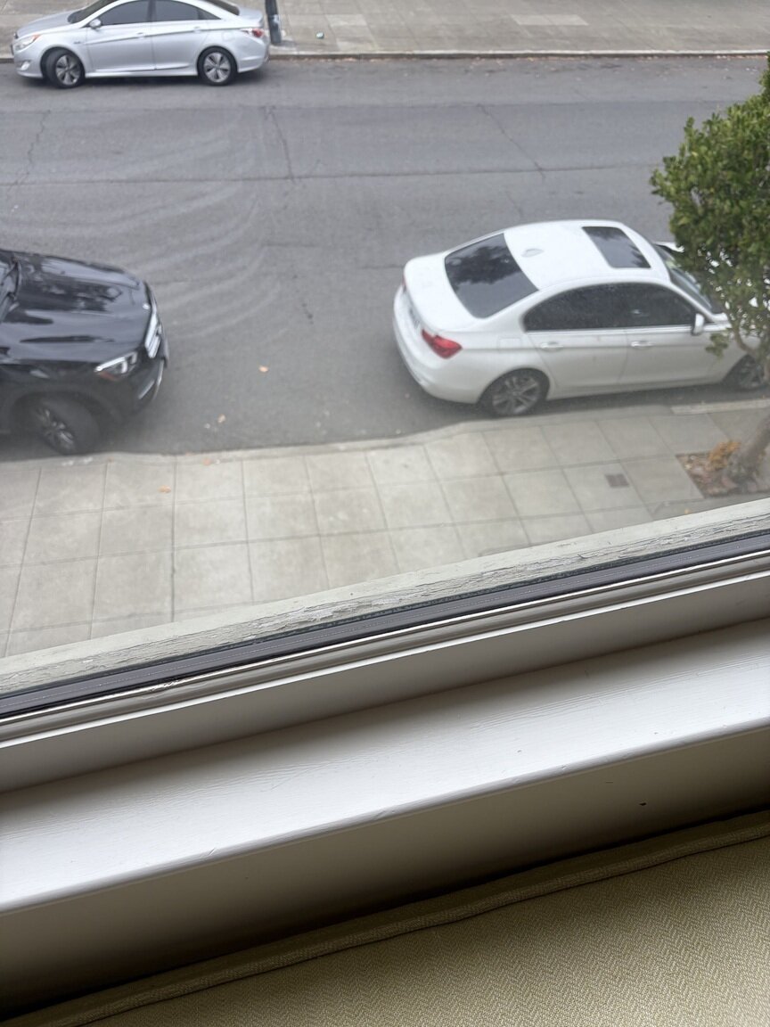 Photo attached to case 202000208302