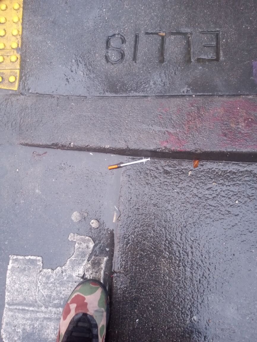 Photo attached to case 202000209885