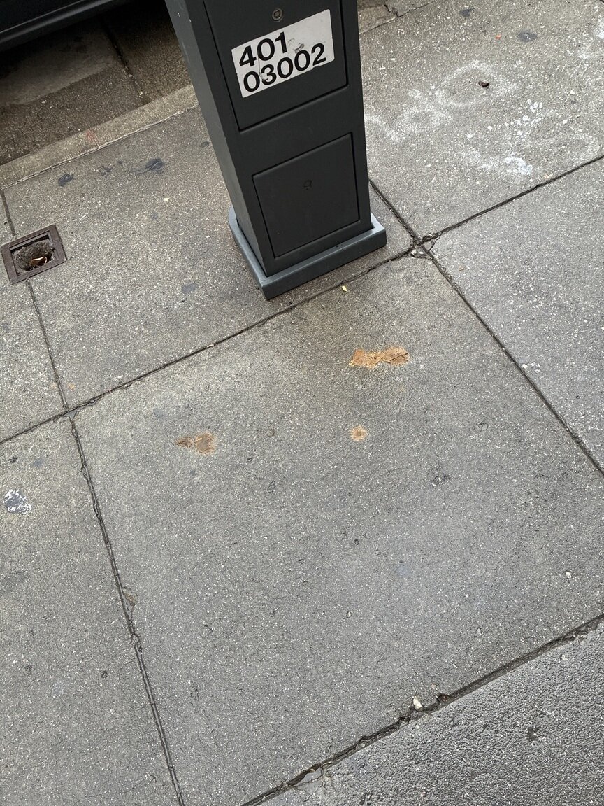 Photo attached to case 202000209964