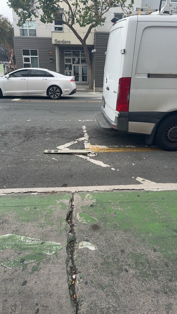 Photo attached to case 202000211201