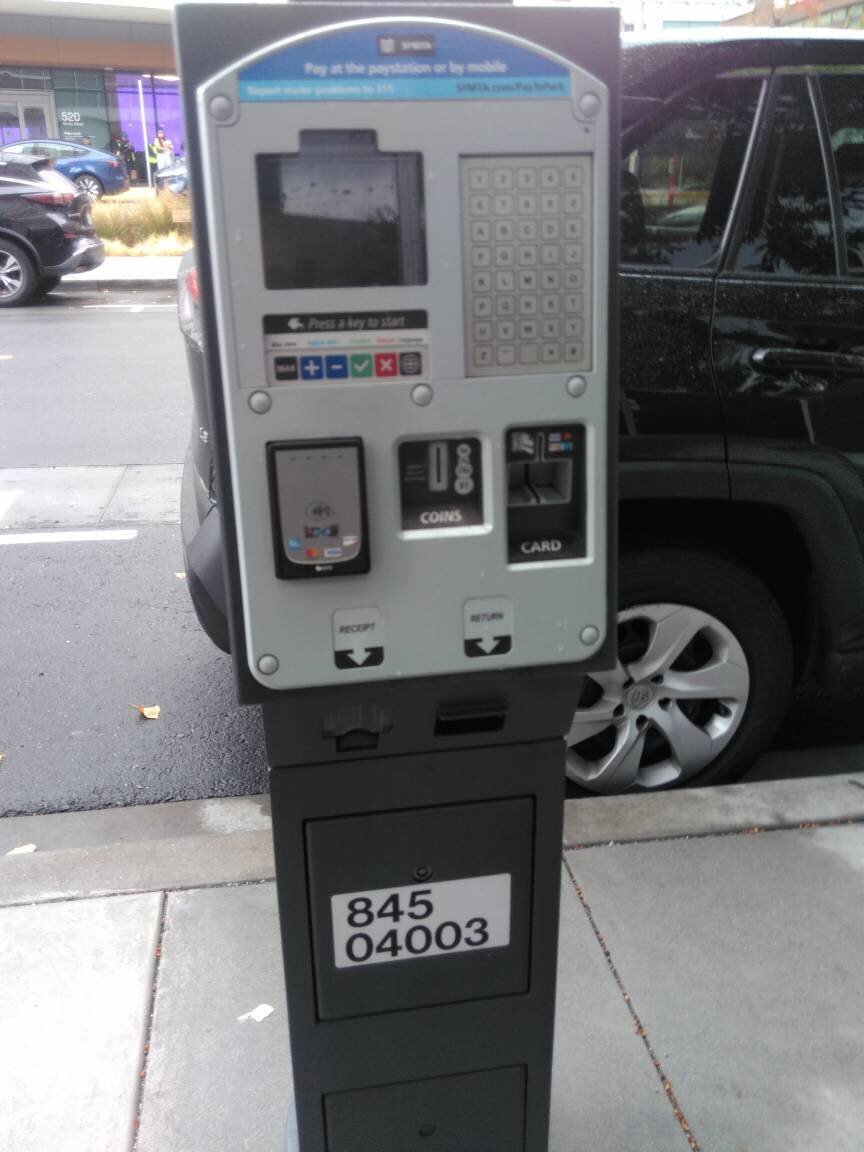 Photo attached to case 202000211371