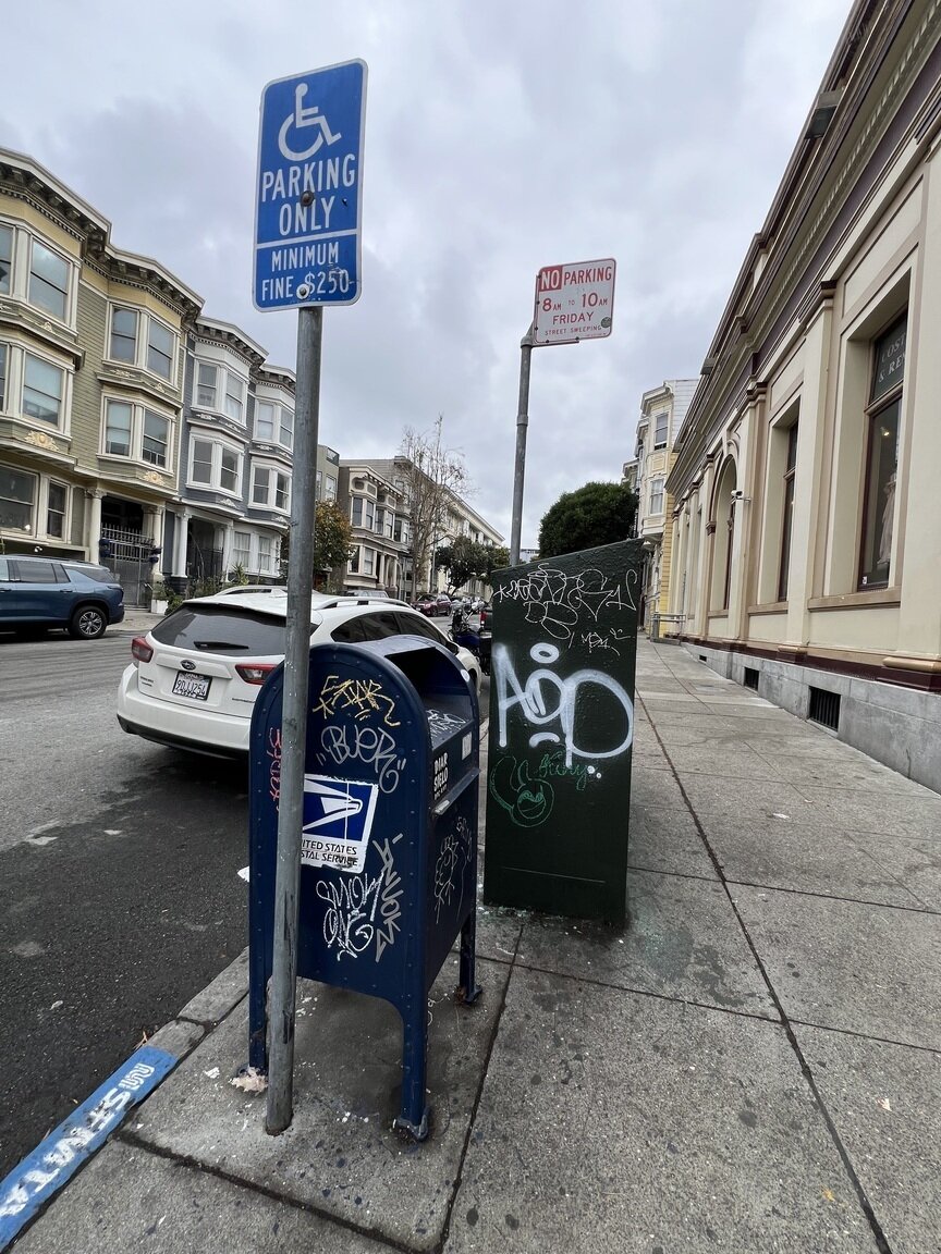 Photo attached to case 202000211626