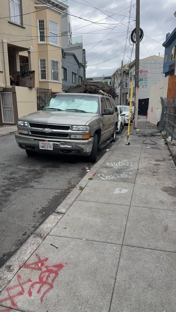 Photo attached to case 202000211772