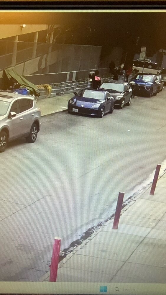 Photo attached to case 202000211868