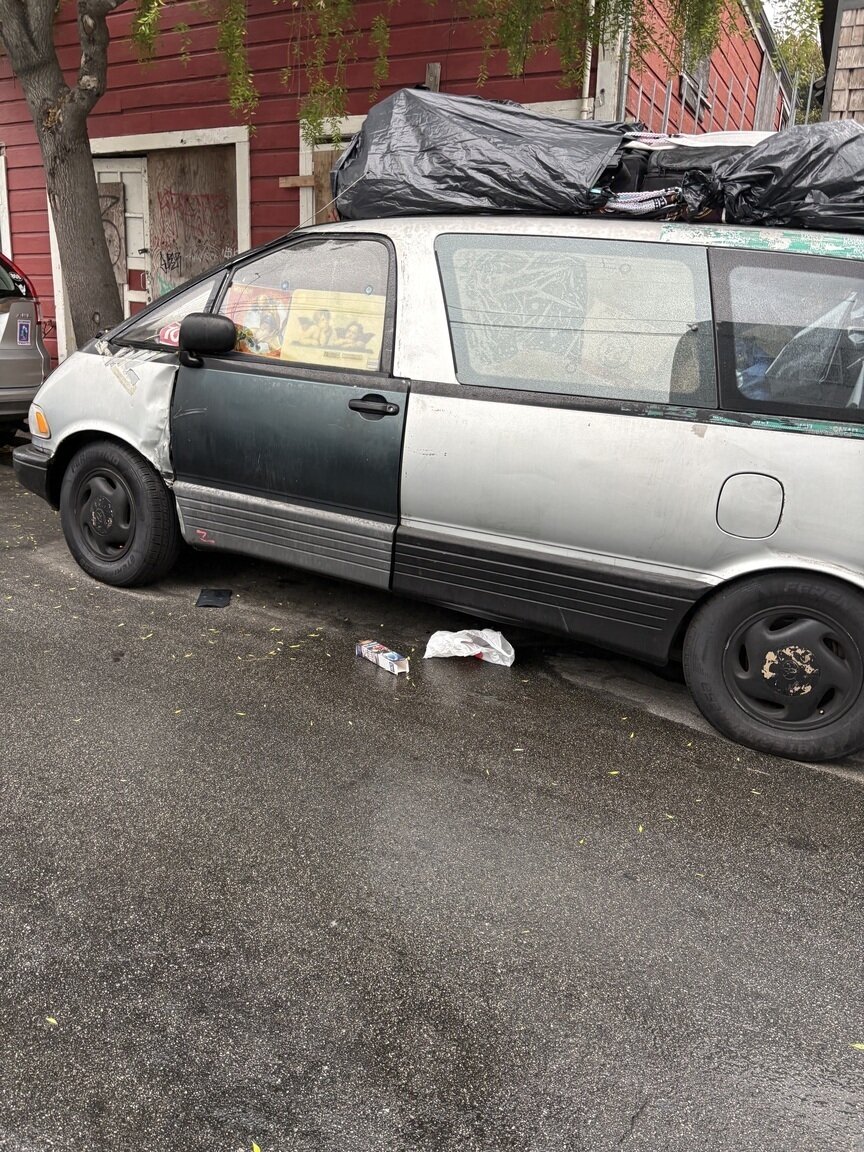 Photo attached to case 202000212182