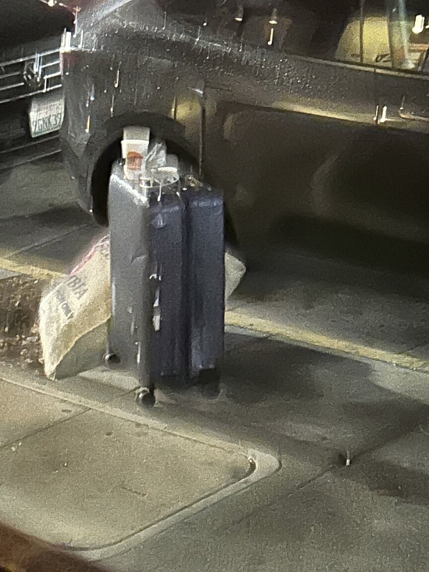 Photo attached to case 202000212196