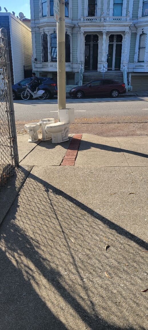 Photo attached to case 202000213995