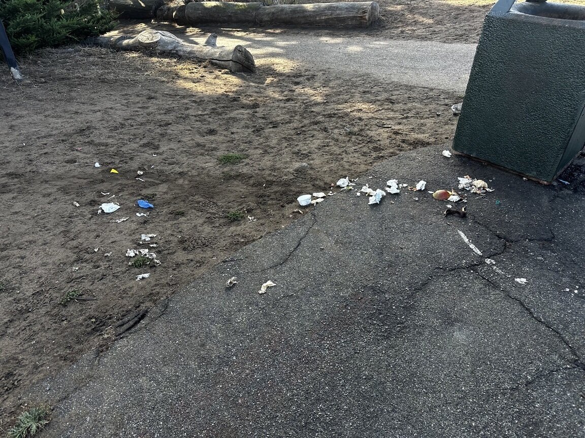 Photo attached to case 202000214118