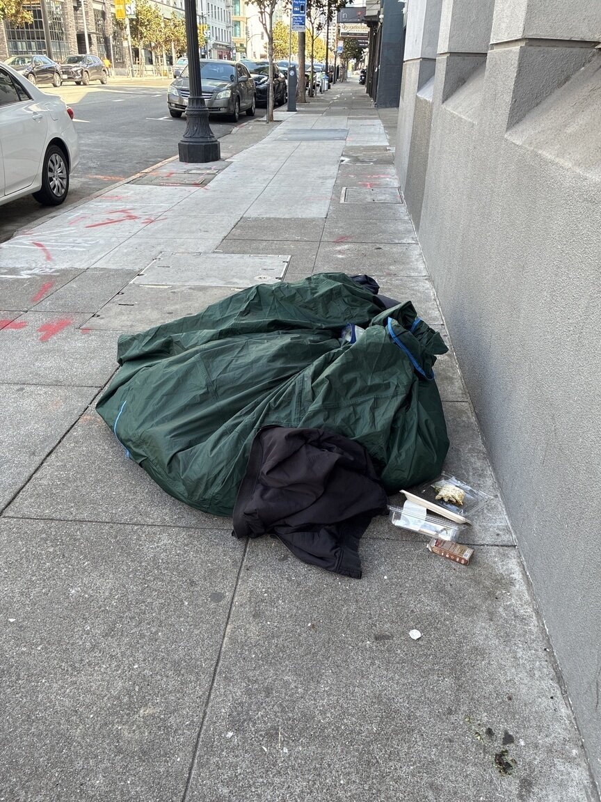 Photo attached to case 202000214768