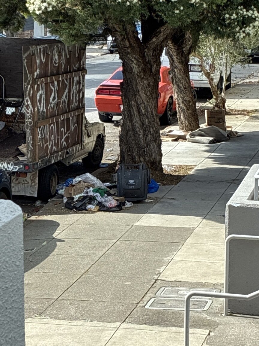 Photo attached to case 202000215008