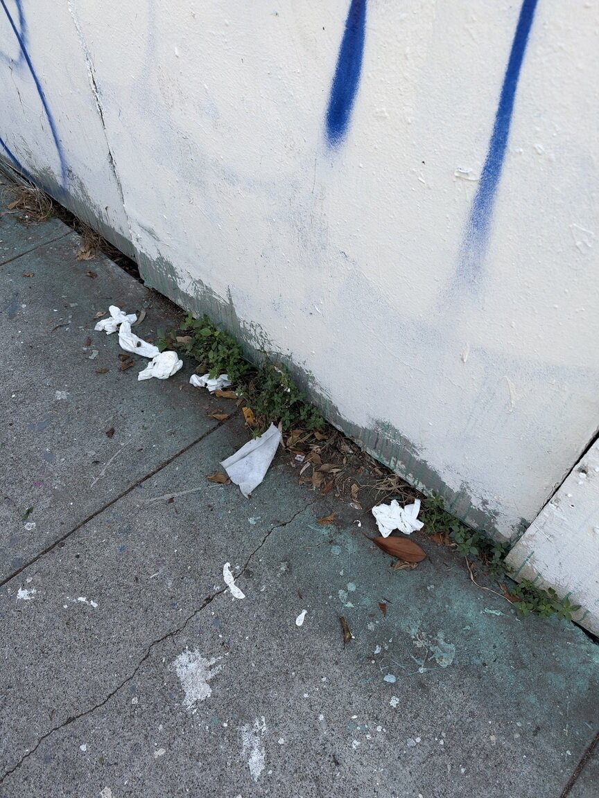 Photo attached to case 202000215071