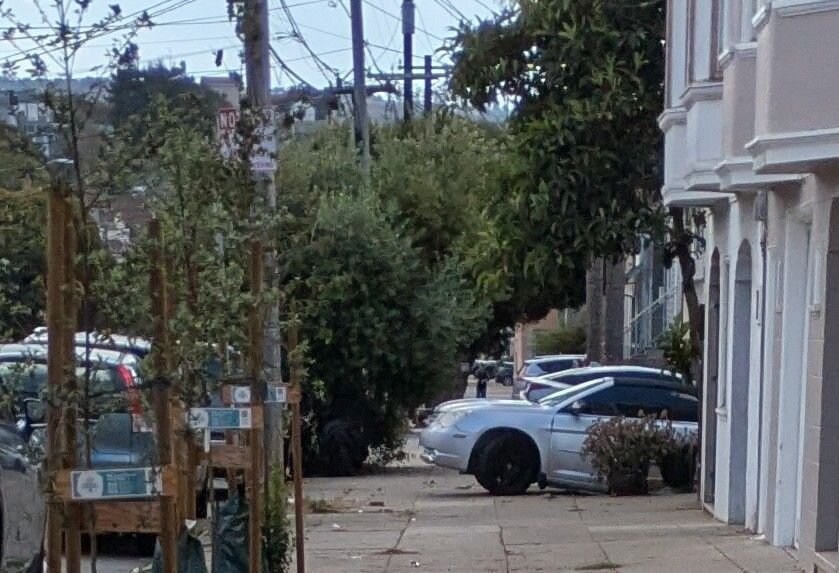 Photo attached to case 202000216104