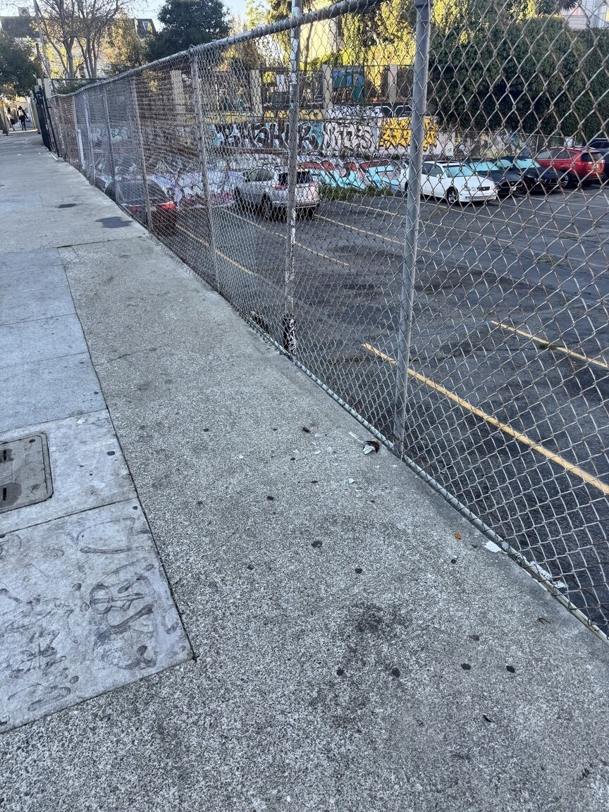 Photo attached to case 202000217694