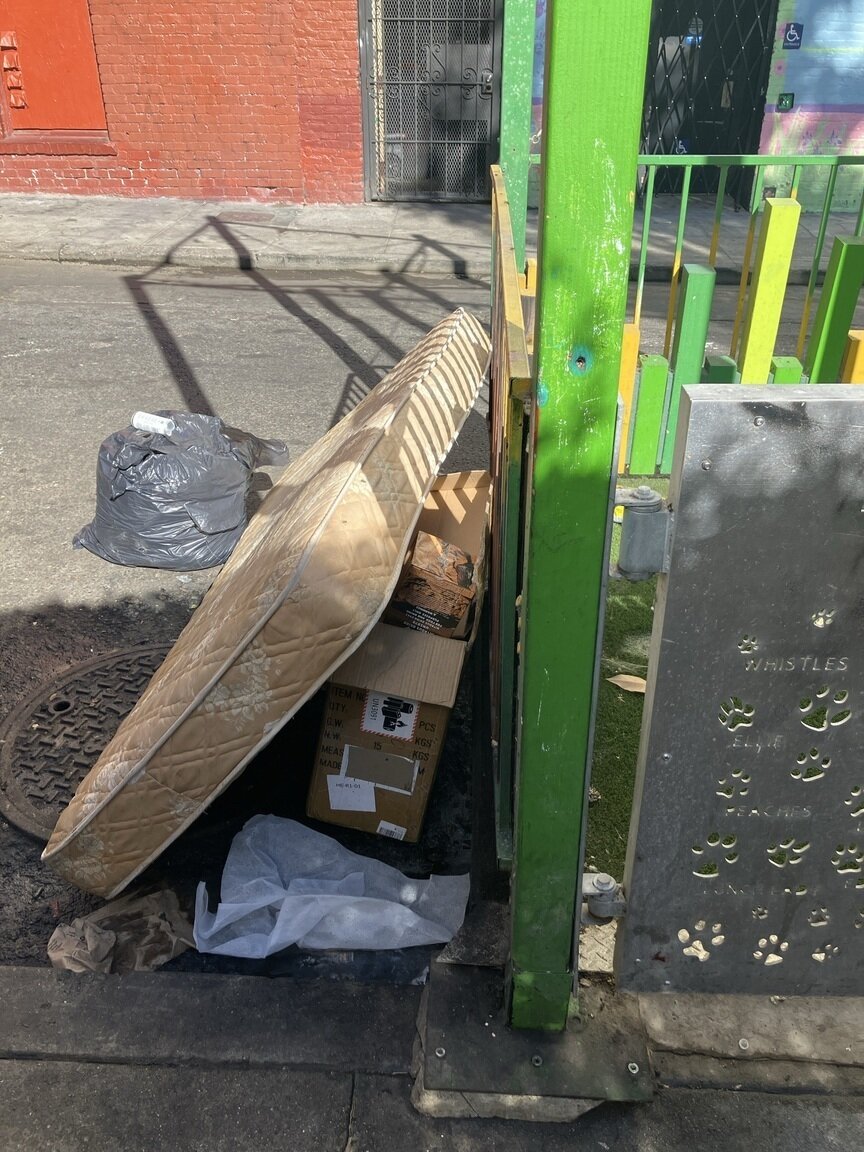 Photo attached to case 202000218261