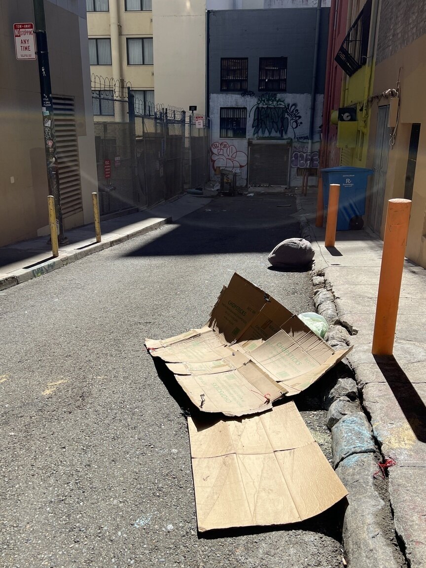 Photo attached to case 202000218536