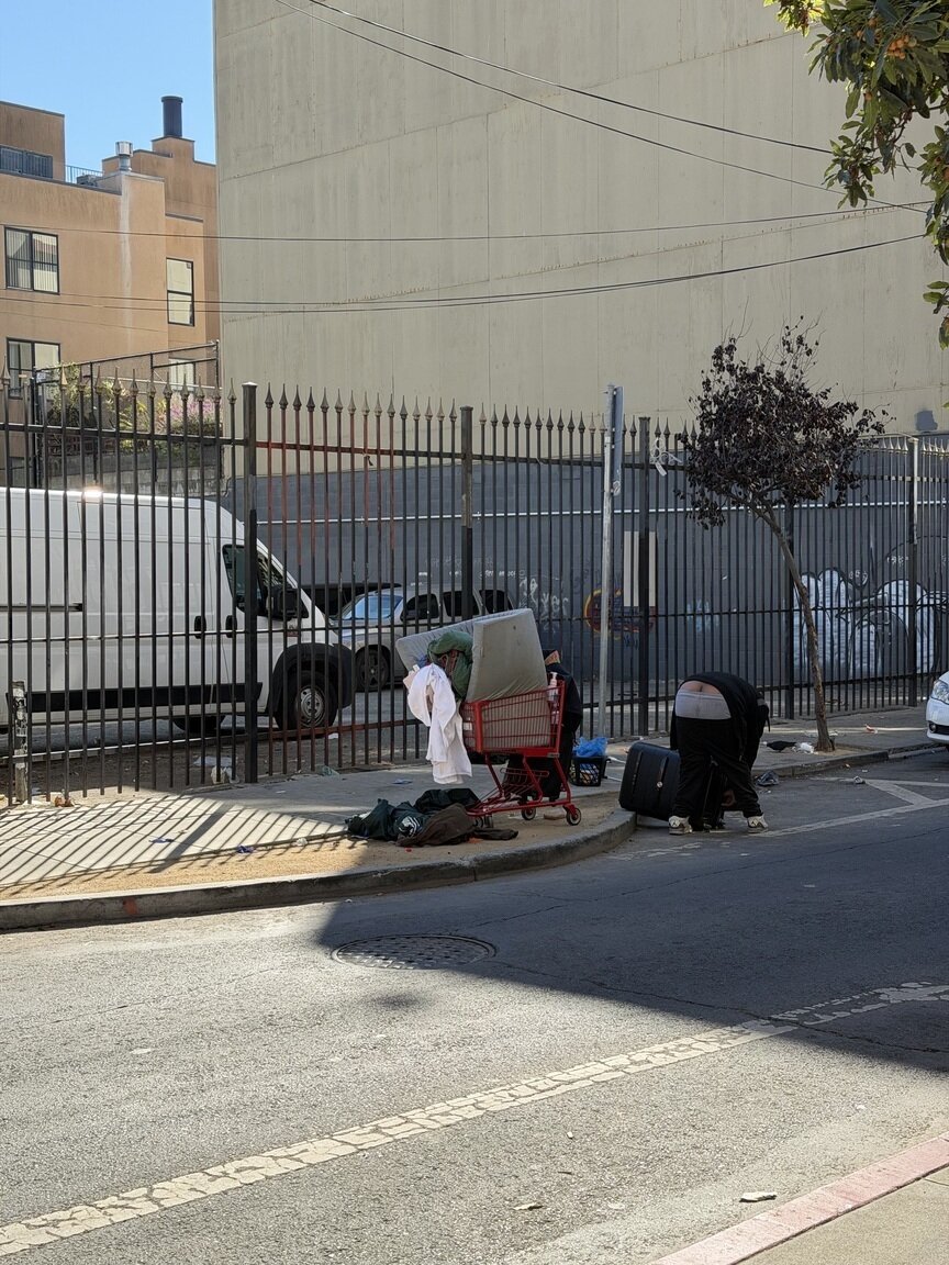 Photo attached to case 202000218692