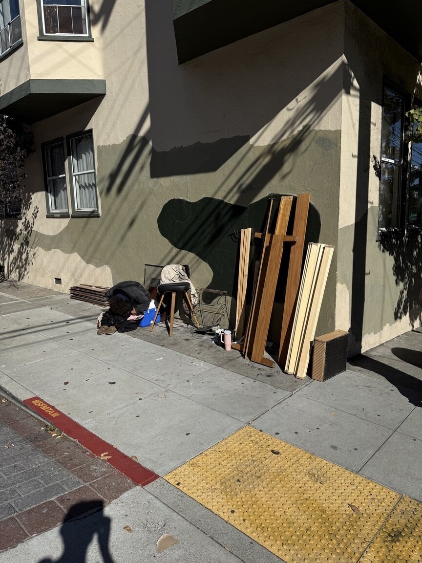 Photo attached to case 202000218940