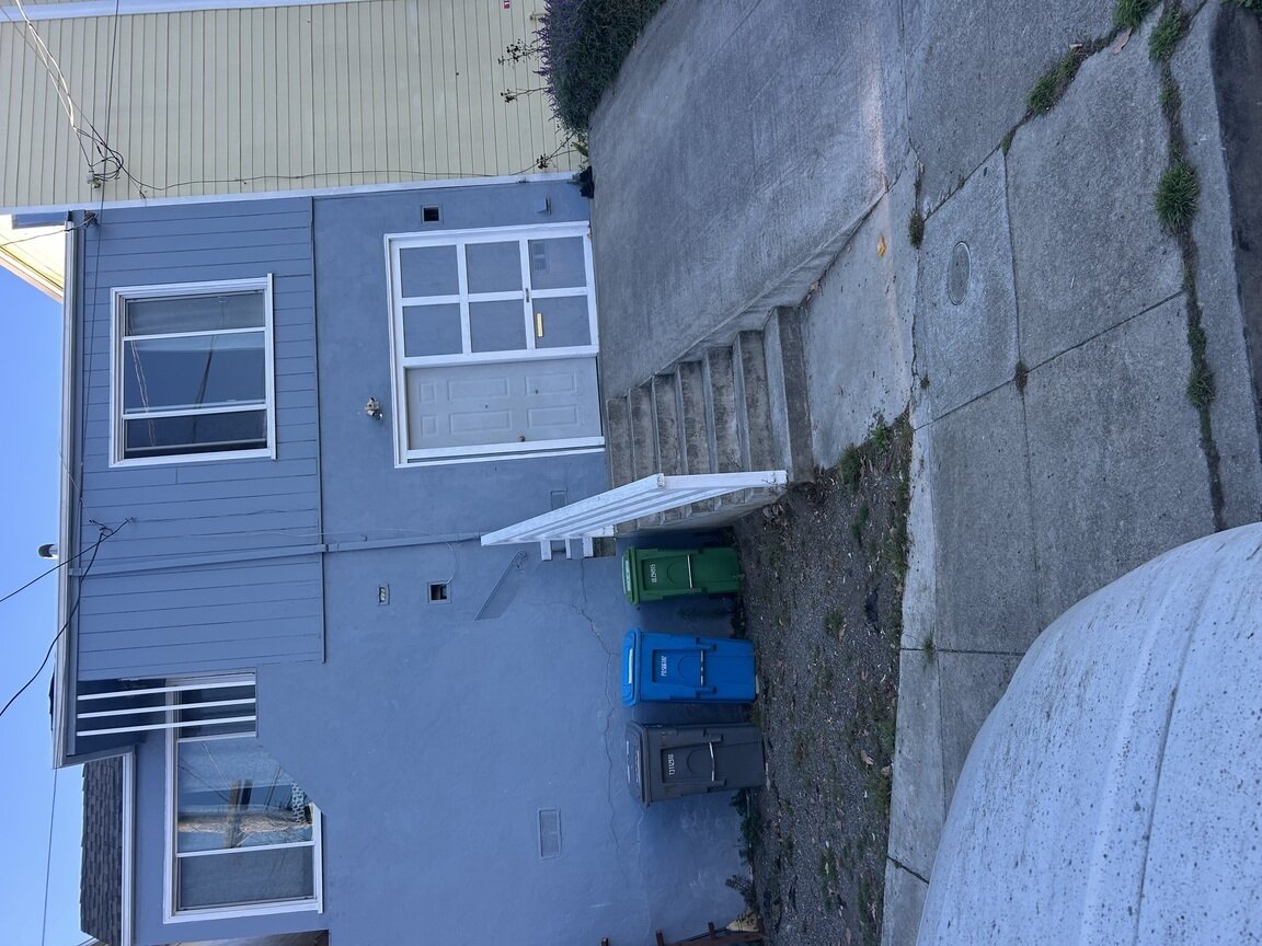 Photo attached to case 202000219486
