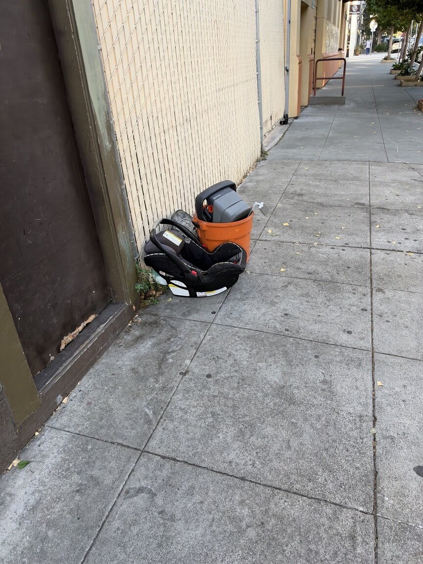 Photo attached to case 202000221613
