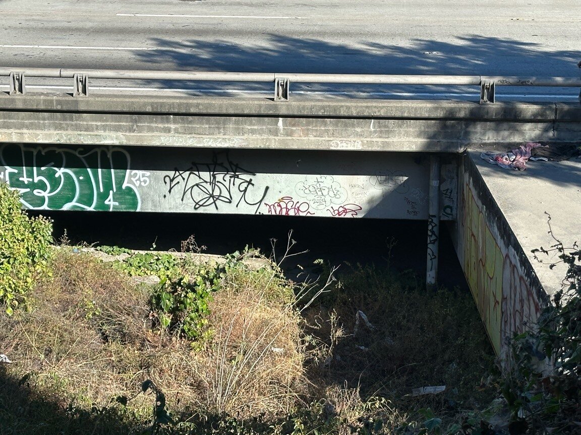 Photo attached to case 202000223950