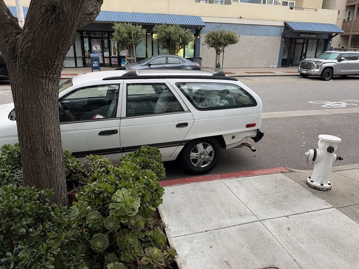 Photo attached to case 202000225164