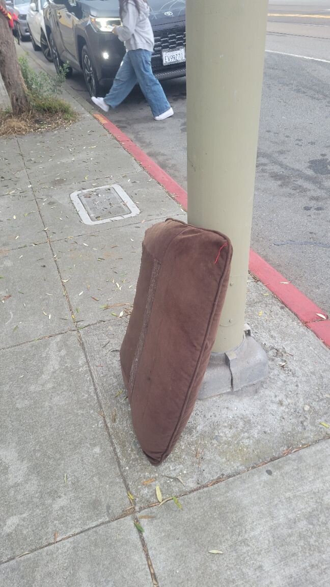 Photo attached to case 202000225530
