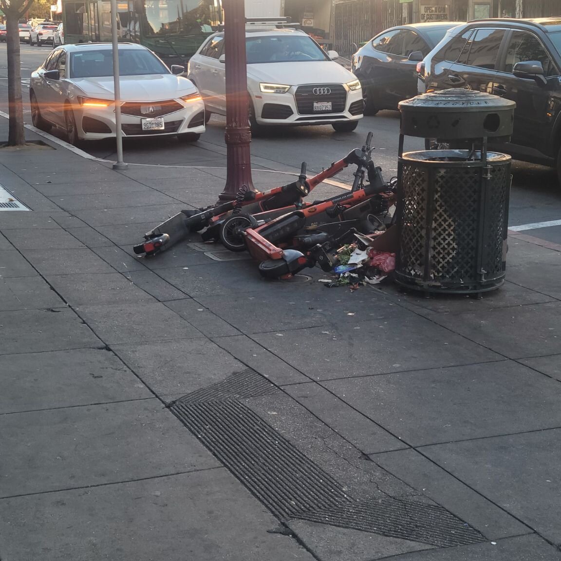 Photo attached to case 202000225691