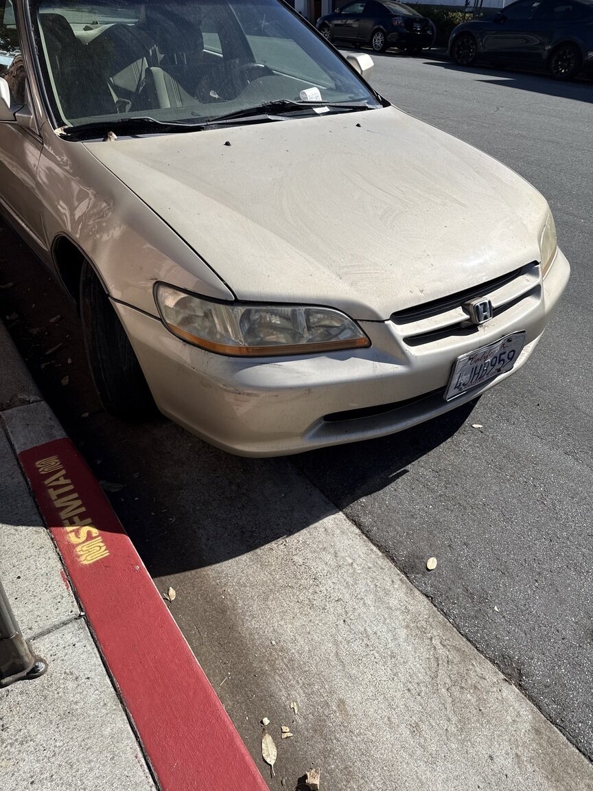 Photo attached to case 202000227212