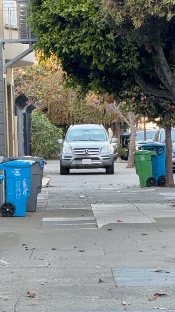Photo attached to case 202000228315