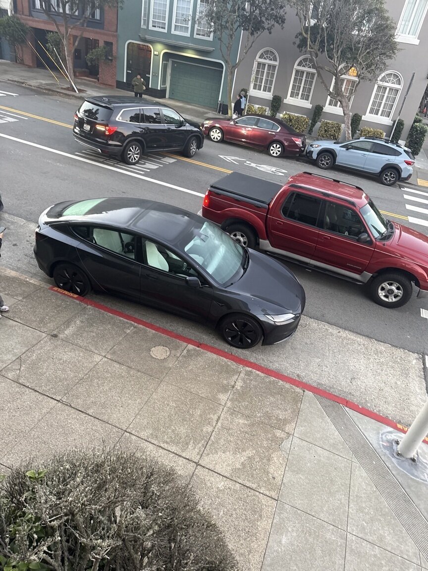 Photo attached to case 202000231484