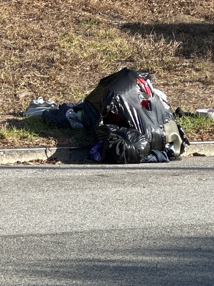 Photo attached to case 202000232202