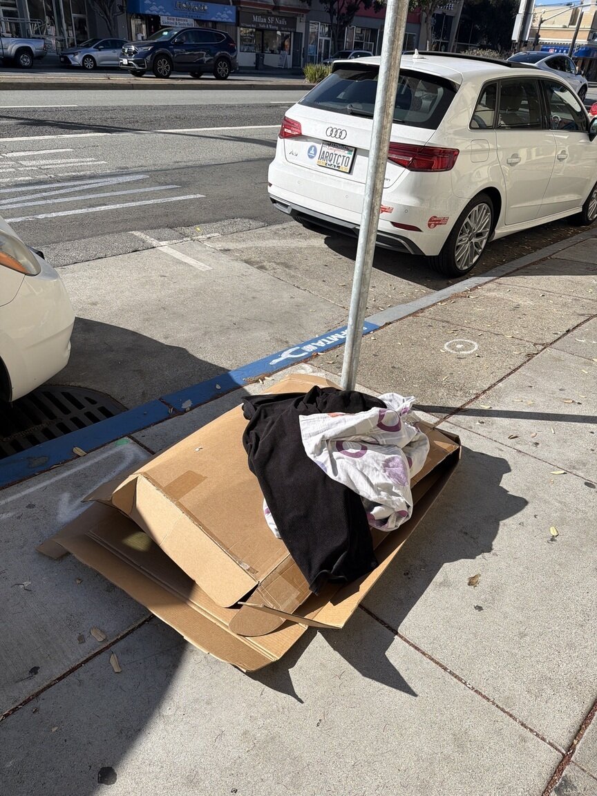 Photo attached to case 202000232512
