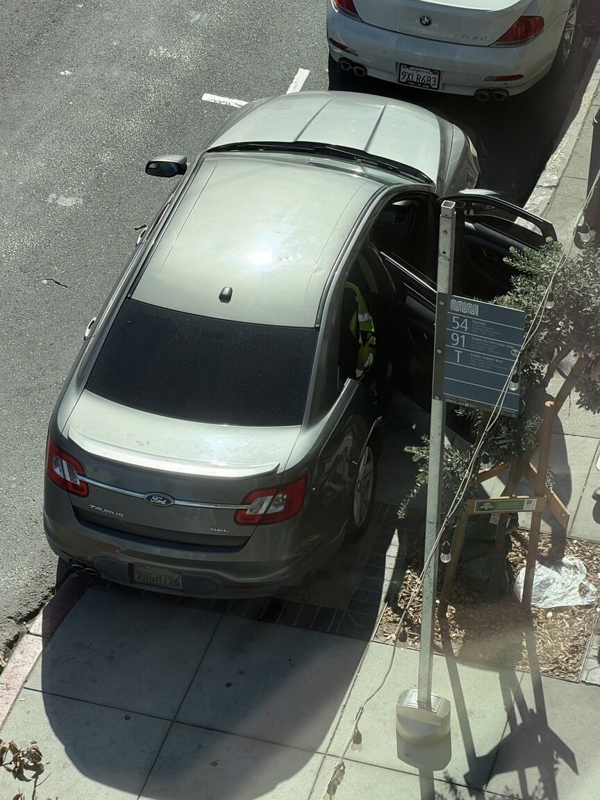 Photo attached to case 202000233034