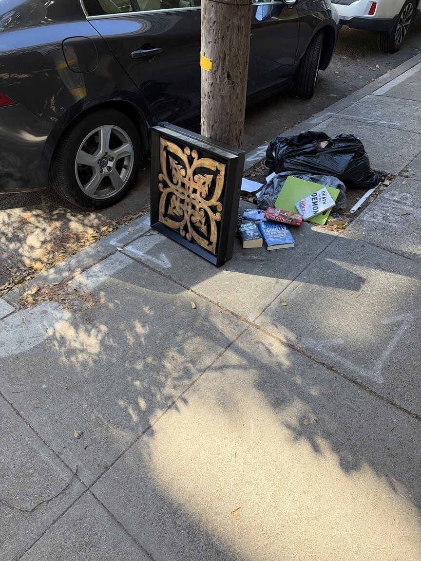 Photo attached to case 202000233159