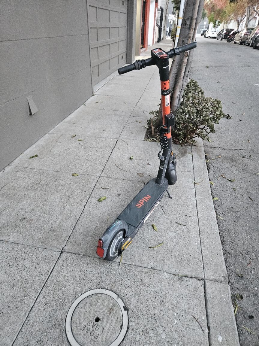 Photo attached to case 202000235180