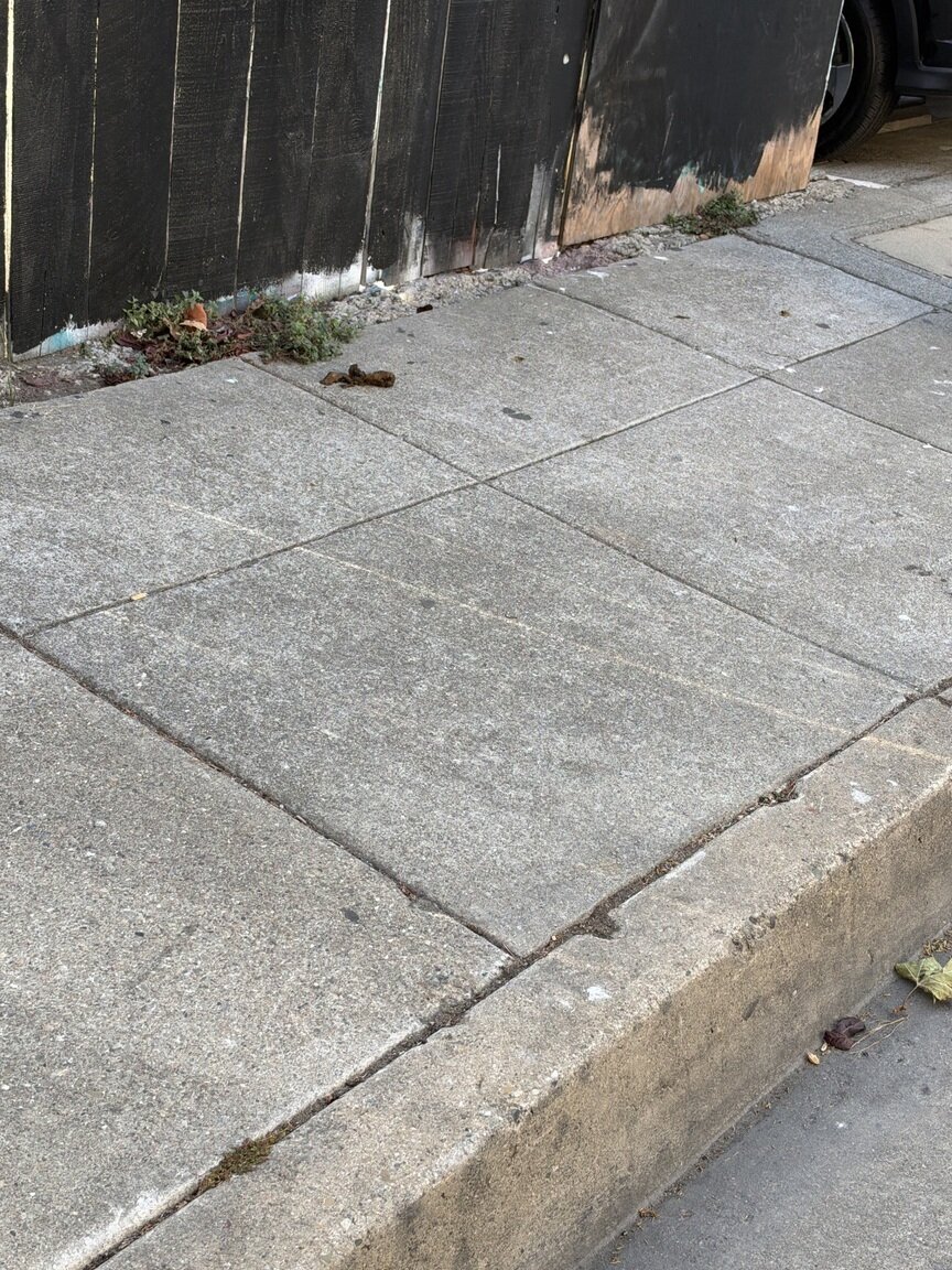 Photo attached to case 202000235568