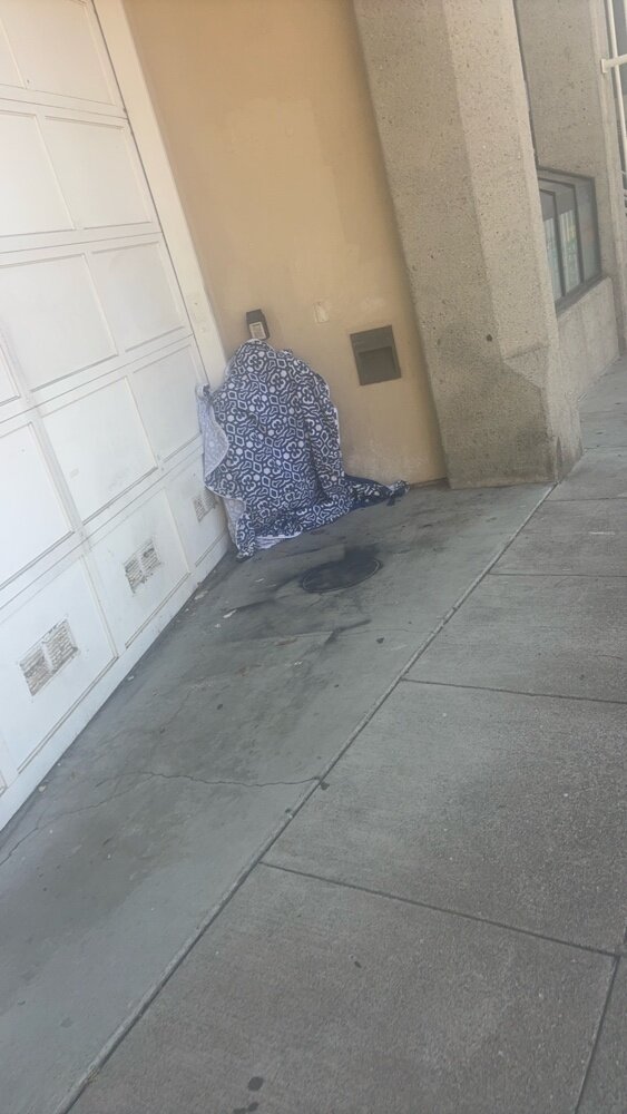 Photo attached to case 202000236349