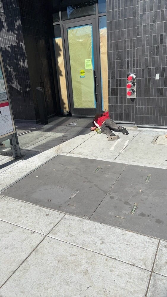 Photo attached to case 202000236737
