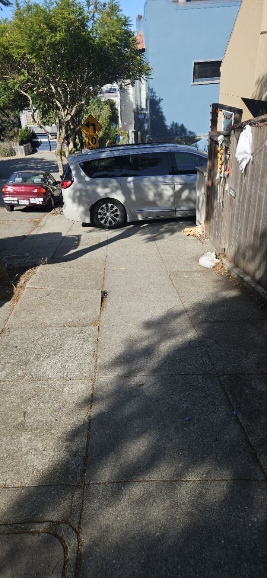 Photo attached to case 202000237064
