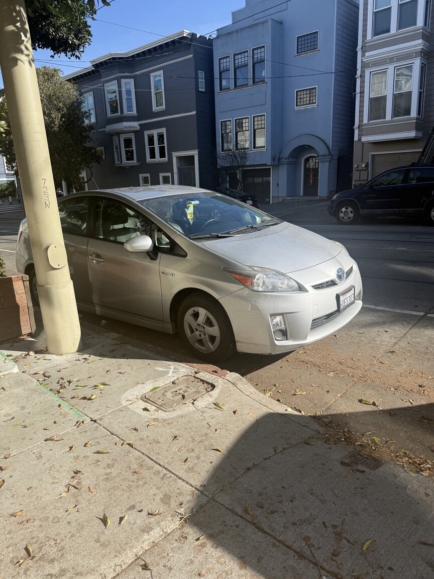 Photo attached to case 202000237203