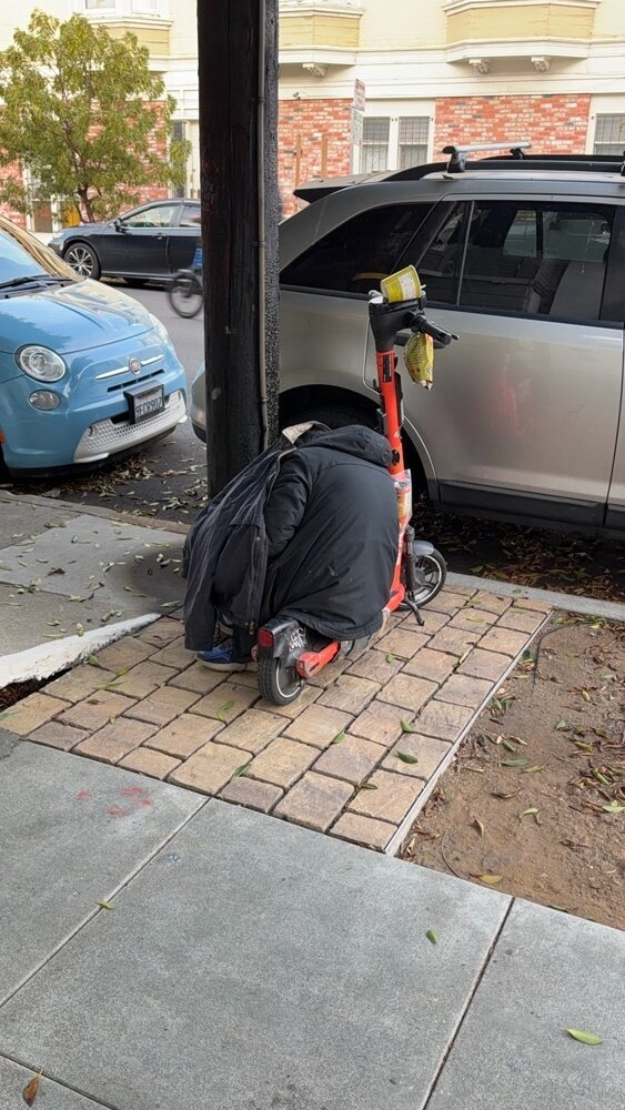 Photo attached to case 202000237682