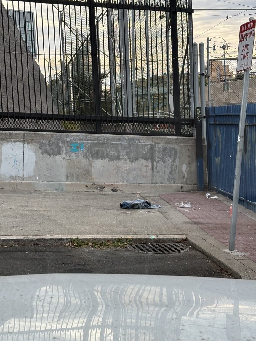 Photo attached to case 202000238913