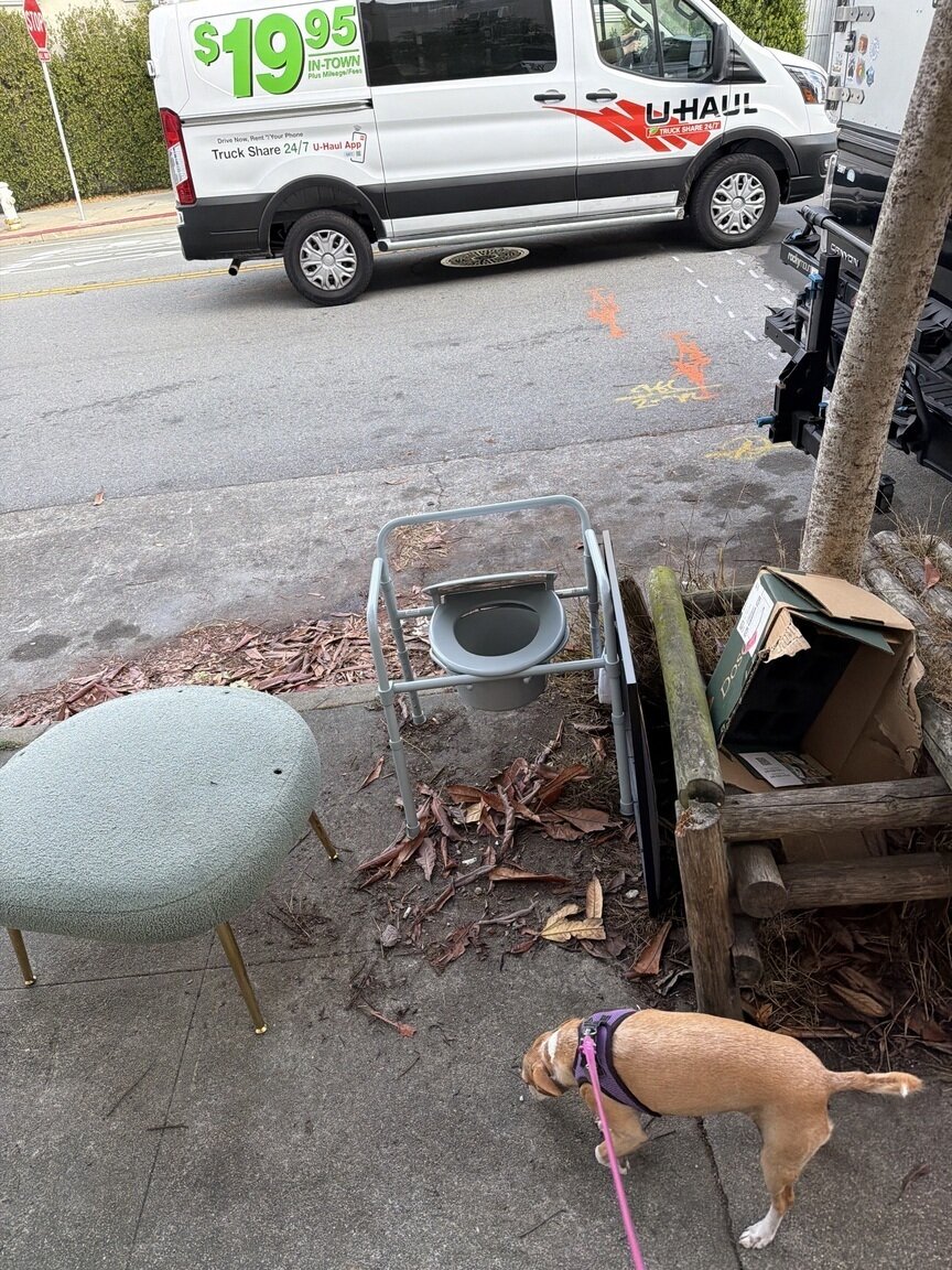 Photo attached to case 202000239511